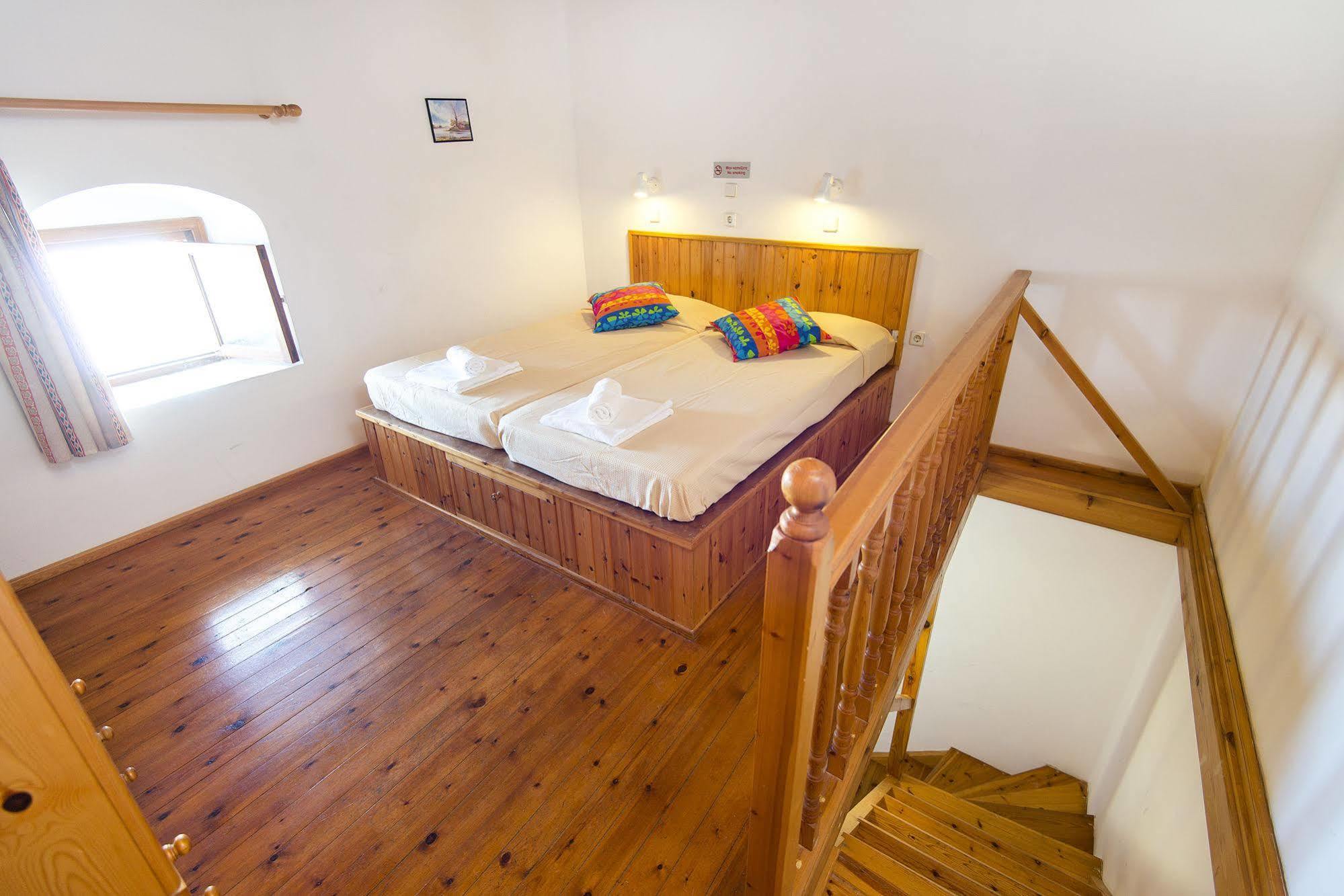 St. Paul'S Bay View Suites 린도스 외부 사진