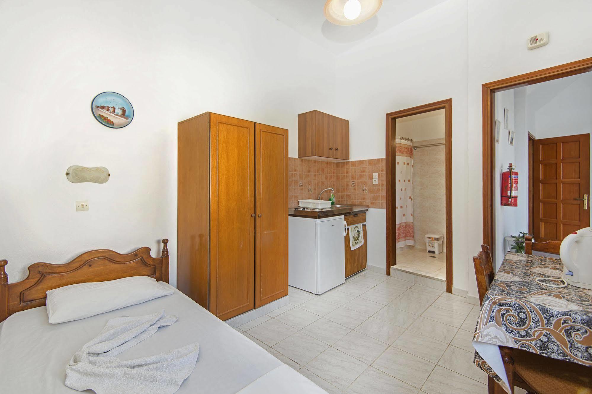 St. Paul'S Bay View Suites 린도스 외부 사진